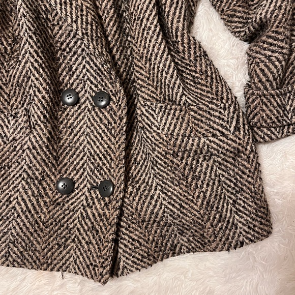 SOLD! Thank you! 🤎Vintage Tweed Wool Coat - Picture 2 of 16